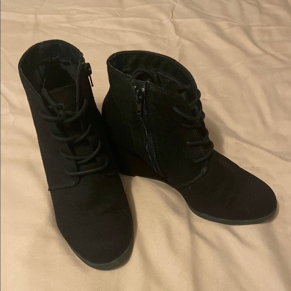 Black Ankle Boots for Women